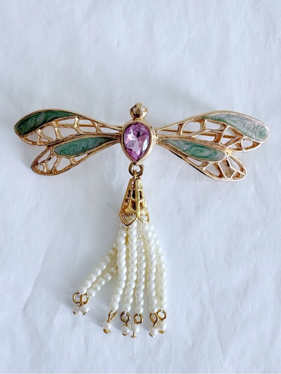Avon Jewelry - Avon Gold Tone Dragonfly Brooch Green Enamel Wings, Pink Stone & Pearl Tassel